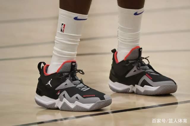 申京38+12火箭负森林狼止4连胜 马刺力克篮网